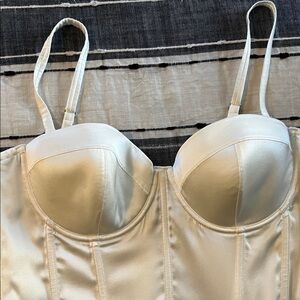 Fleur Du Mal hamptons bustier in Ivory size M.